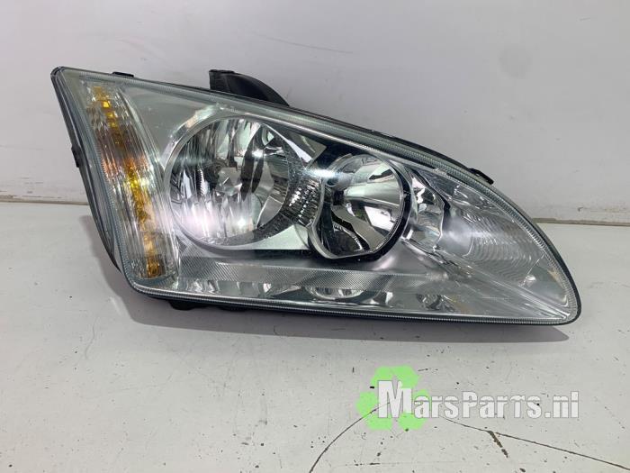 Koplamp rechts van een Ford Focus, Gebruikt, -, -, Ophalen of Verzenden