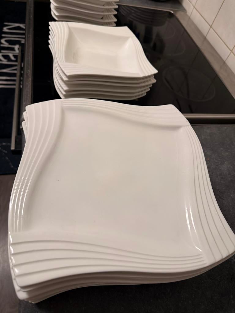 Witte Vierkante Borden - Set, Ophalen of Verzenden, Zo goed als nieuw, Bord(en), Effen