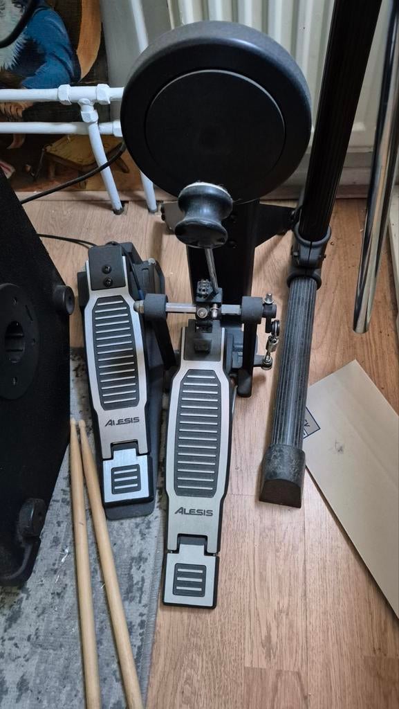 Alesis DM6 Elektronisch Drumstel, Muziek en Instrumenten, Drumstellen en Slagwerk, Ophalen, Gebruikt, Overige merken, Elektronisch