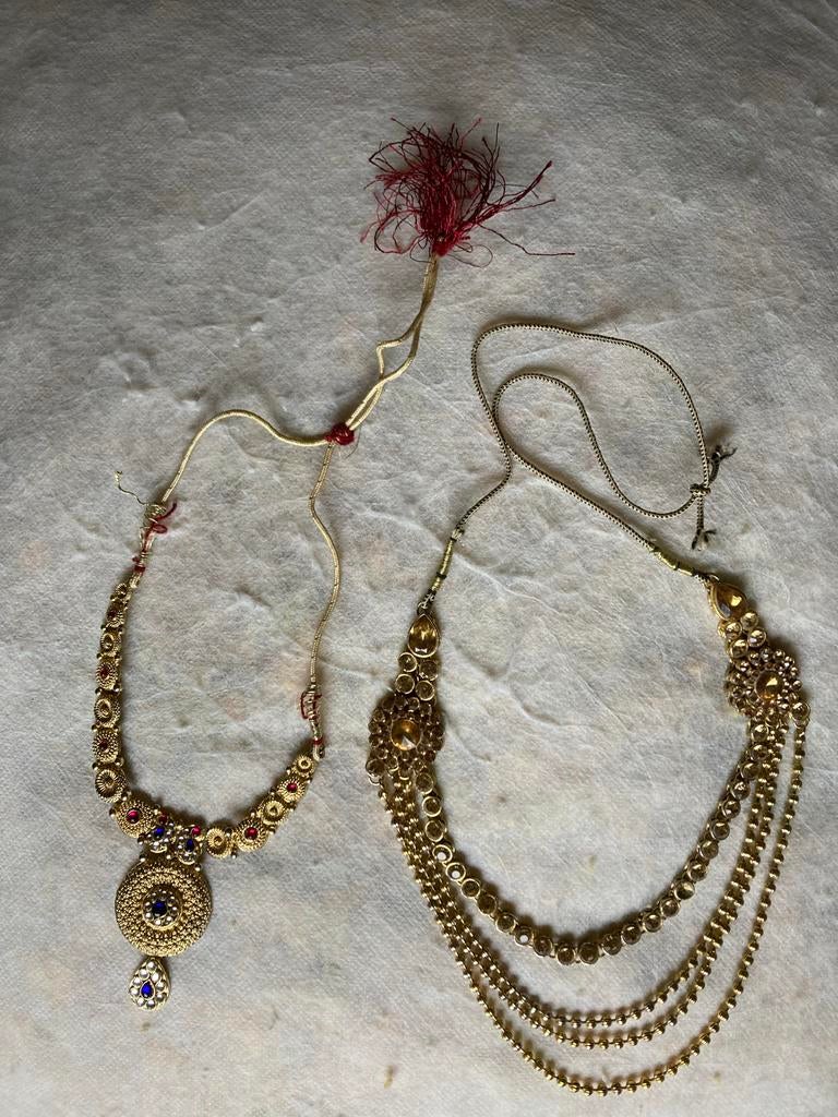 Goud kleurige kettingen bollywood india, Sieraden, Tassen en Uiterlijk, Kettingen, Ophalen of Verzenden, Gebruikt, Goud, Overige materialen