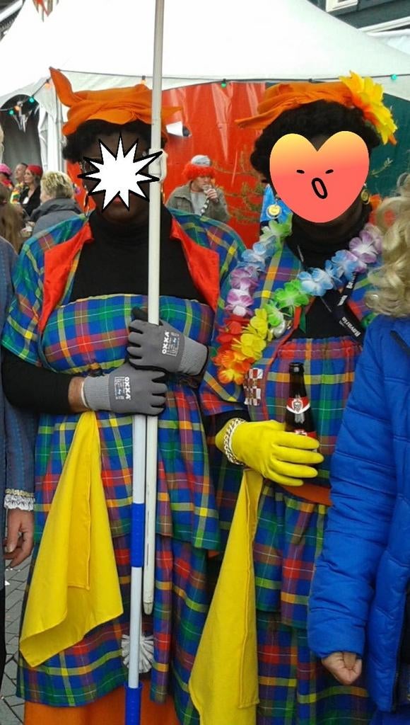Tante es pak compleet zonder smink, Ophalen of Verzenden, Zo goed als nieuw, Overige maten
