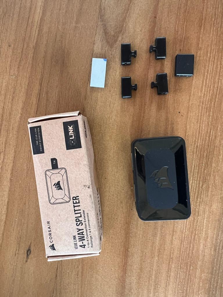 Corsair 4-way Splitter, Ophalen of Verzenden, Zo goed als nieuw, Waterkoeling