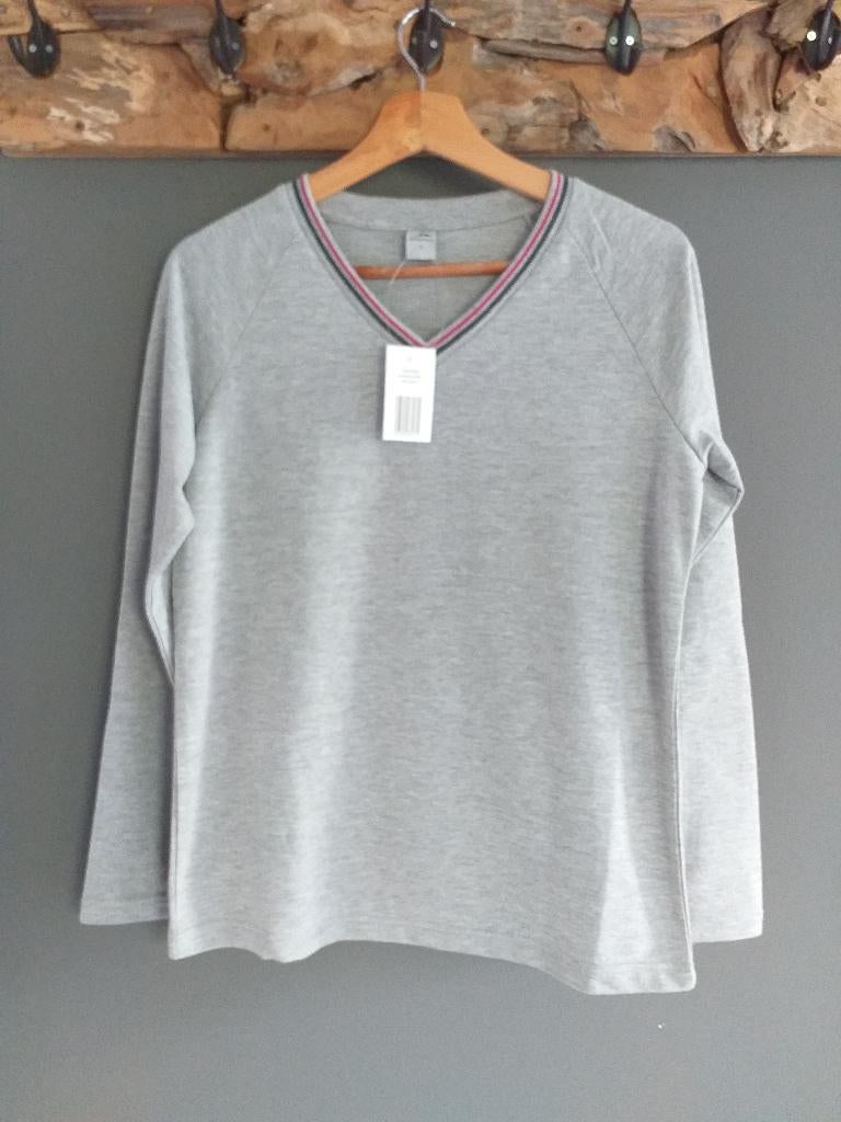 **Nieuw met label: Sportsweater met V-hals, maat S**., Kleding | Dames, Sportkleding, Nieuw, Ophalen of Verzenden, Fitness of Aerobics