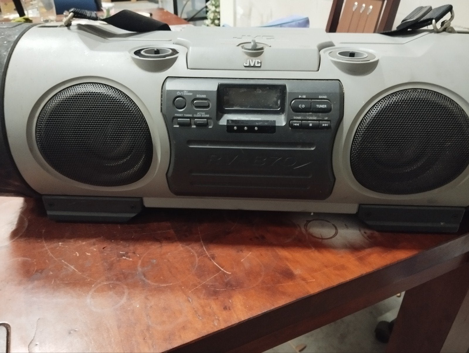 JVC RV-B70 Boombox met CD-speler en radio (gebruikt werkend), Ophalen, Gebruikt, Radio, Met cd-speler