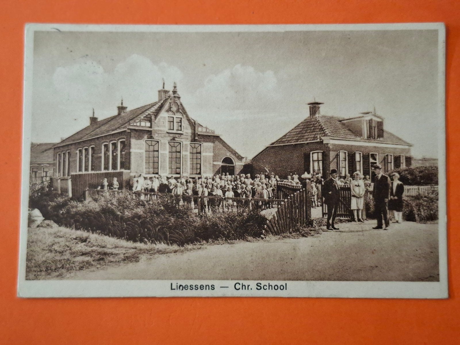 Lioessens, School WP81, Ophalen of Verzenden, 1920 tot 1940