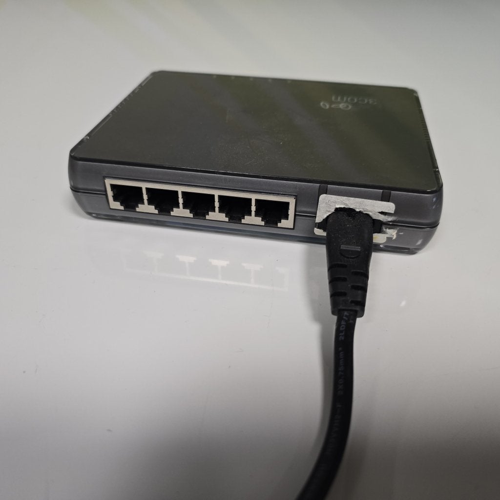 3COM 5-poorts switch, Niet ingevuld, Gebruikt, Niet ingevuld, Niet ingevuld