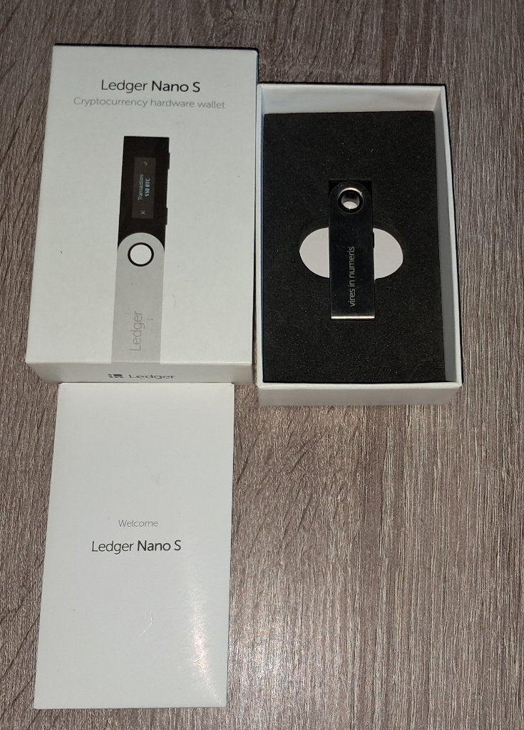Nieuwe Ledger nano S, Computers en Software, USB Sticks, Ophalen of Verzenden, Nieuw, 2 TB of meer