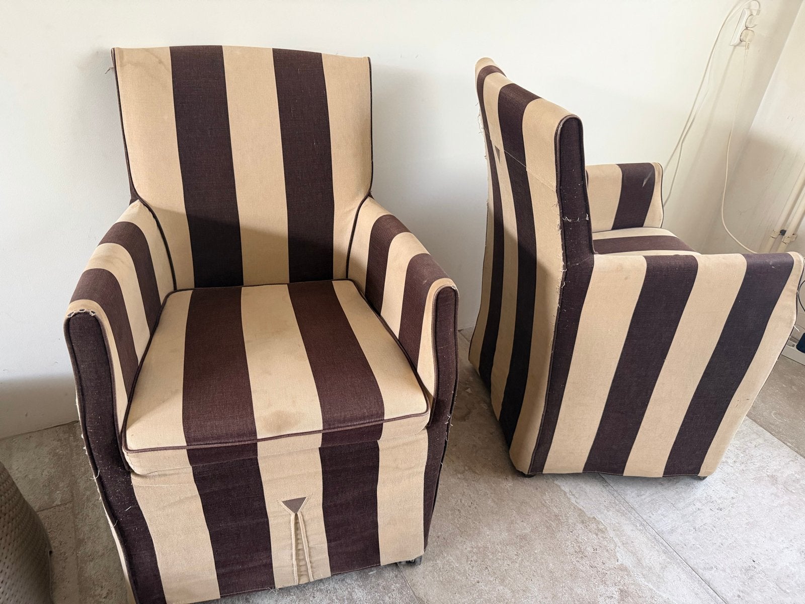 Comfortabele eetkamerstoelen met wieltjes - Bruin/Beige gest, Ophalen, Gebruikt, Twee, Bruin