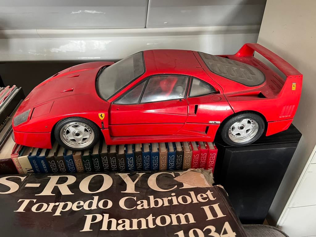 Ferarri   f40 gebouwd.  Van pocher, Hobby en Vrije tijd, Ophalen of Verzenden, Zo goed als nieuw, Auto