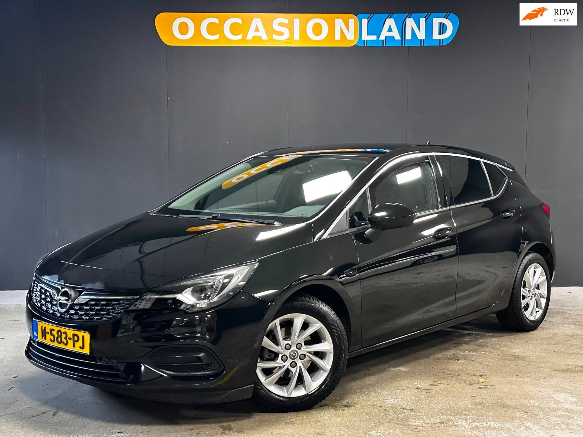 Opel Astra 1.2 Business Elegance|NAP|LED|CRUISE|STOELV|STUUR, Auto's, 1350 kg, Gebruikt, 1199 cc, Origineel Nederlands