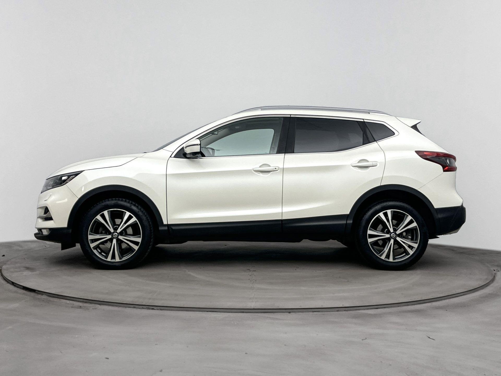 Nissan Qashqai 1.3 DIG-T N-Motion | Airco Automatisch | Arou, Auto's, Voorwielaandrijving, Dealer onderhouden, Gebruikt, Euro 6