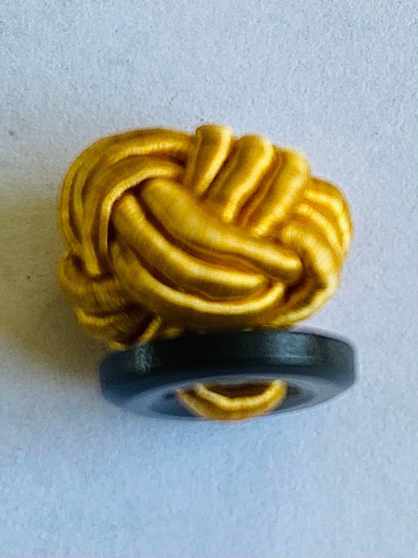 Stil verzet: Oneindige Knoop oranje wo2, Ophalen of Verzenden, Nederland, Kleding of Schoenen