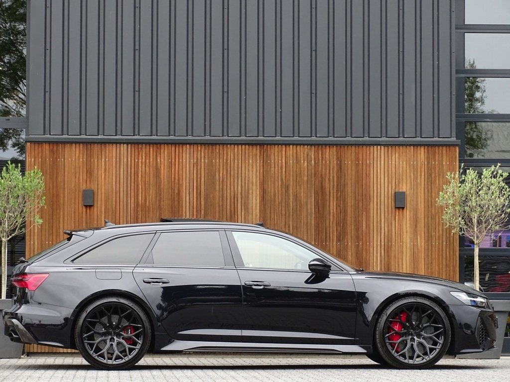 Audi RS6 V8T 601PK Quattro / Ceramic / B&O / carbon / Laser, Auto's, Automaat, Gebruikt, RS6, Leder