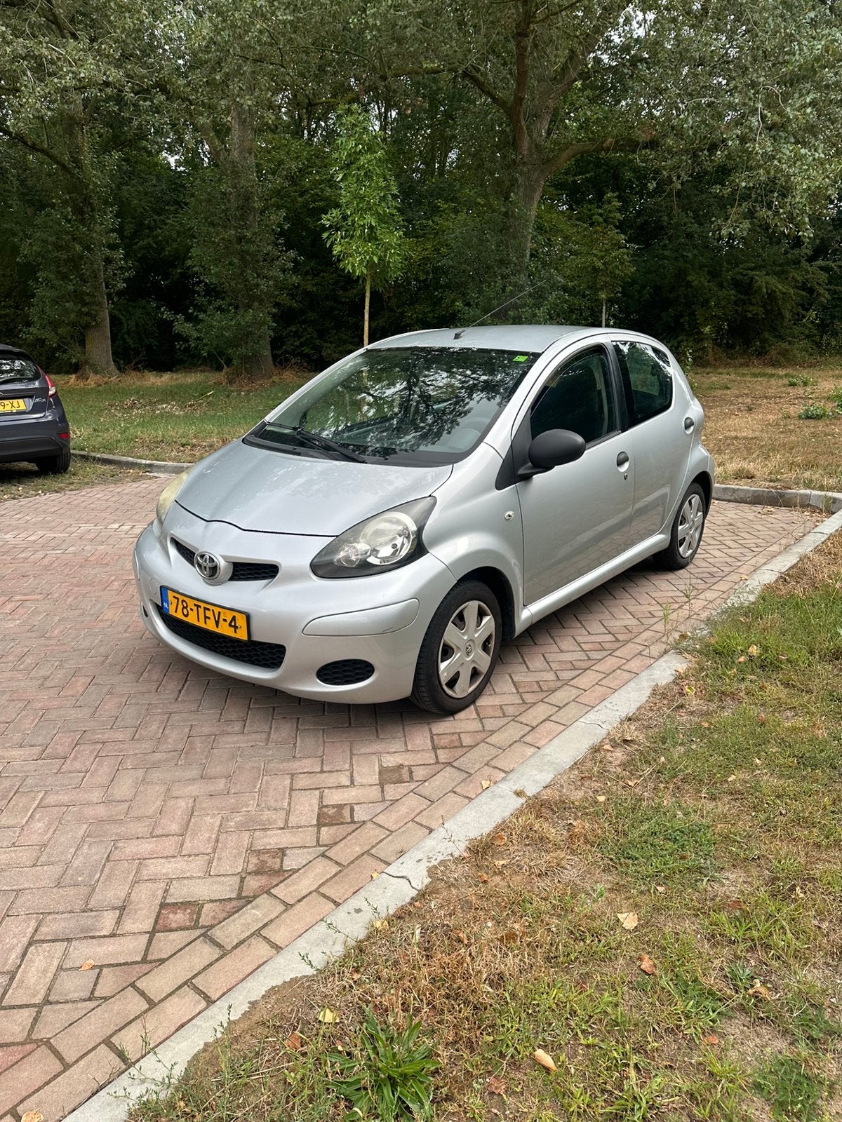 Toyota Aygo 5 deur airco 2012 (C1 107), Ophalen