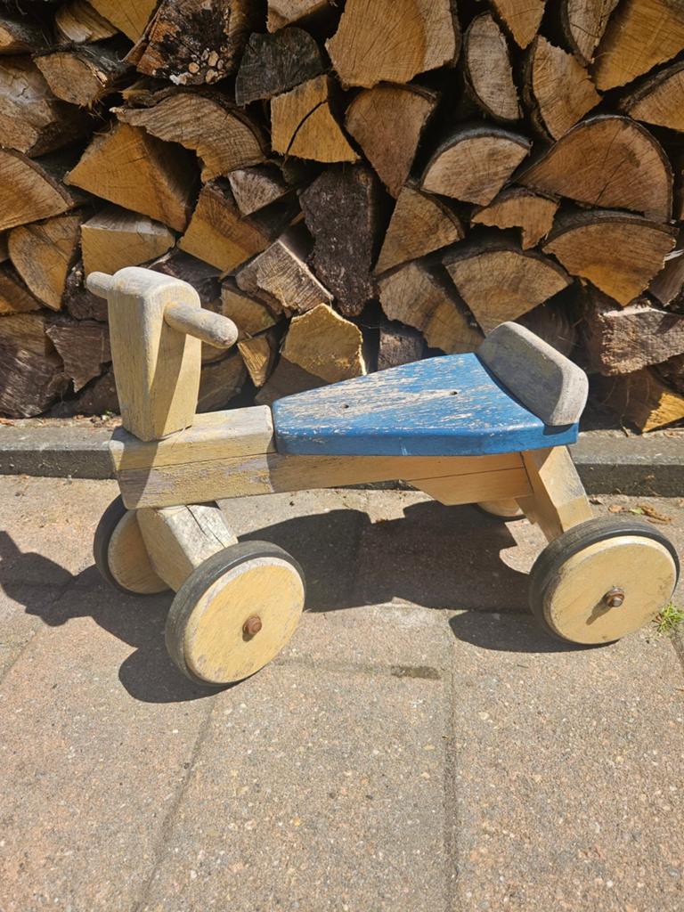 Retro houten loopfiets - Stevig en klaar voor avontuur!, Ophalen of Verzenden, Gebruikt, Loopfiets