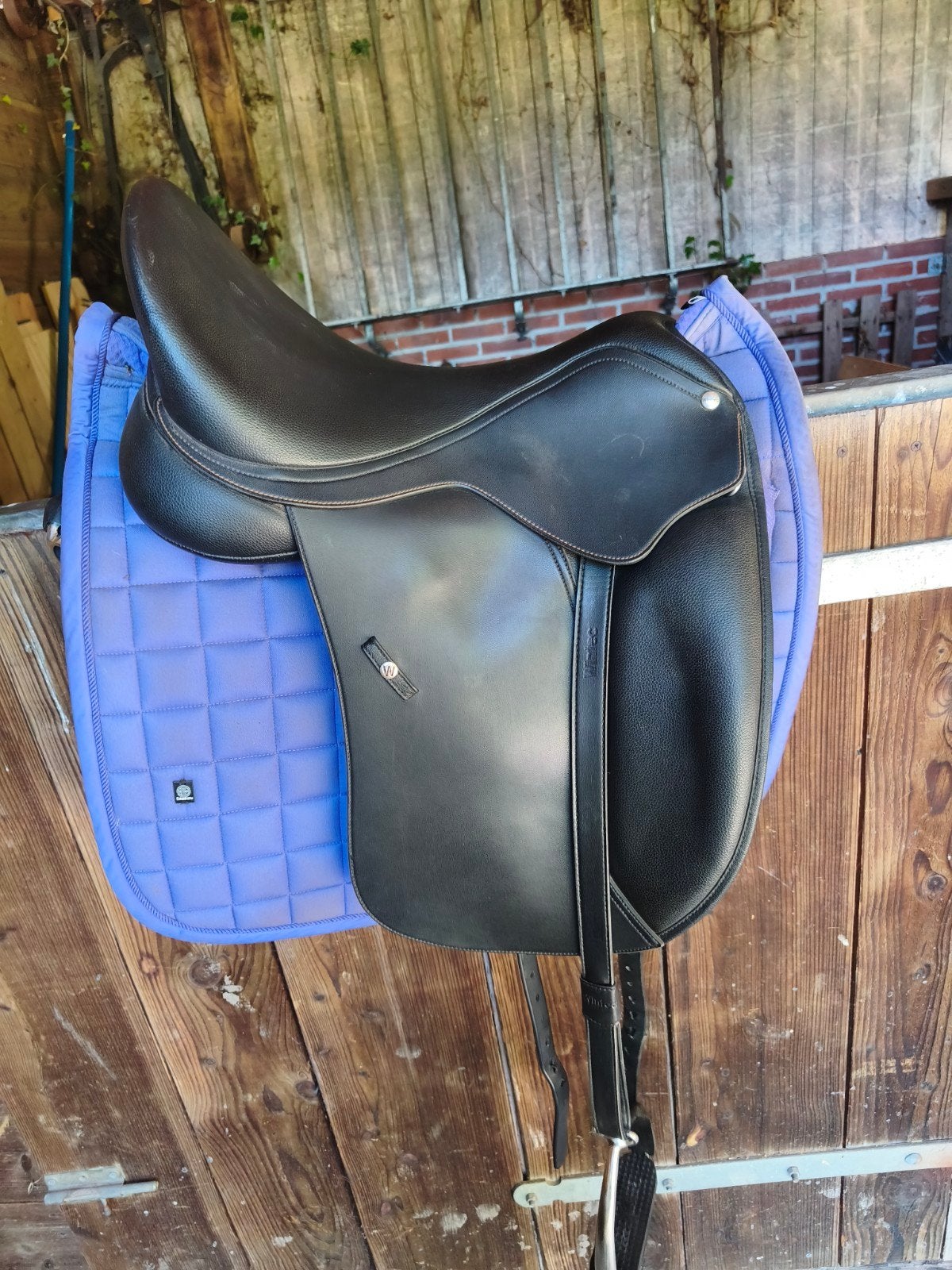 Wintec dressuurzadel 17,5 inch, Dieren en Toebehoren, Paarden en Pony's | Zadels, Dressuur, Ophalen of Verzenden