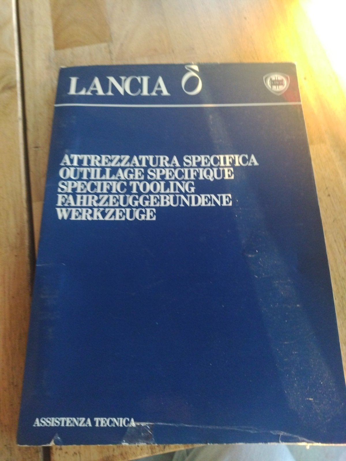 Lancia speciaal gereedschap boek, Boeken, Auto's | Boeken, Ophalen of Verzenden, Zo goed als nieuw, Overige merken