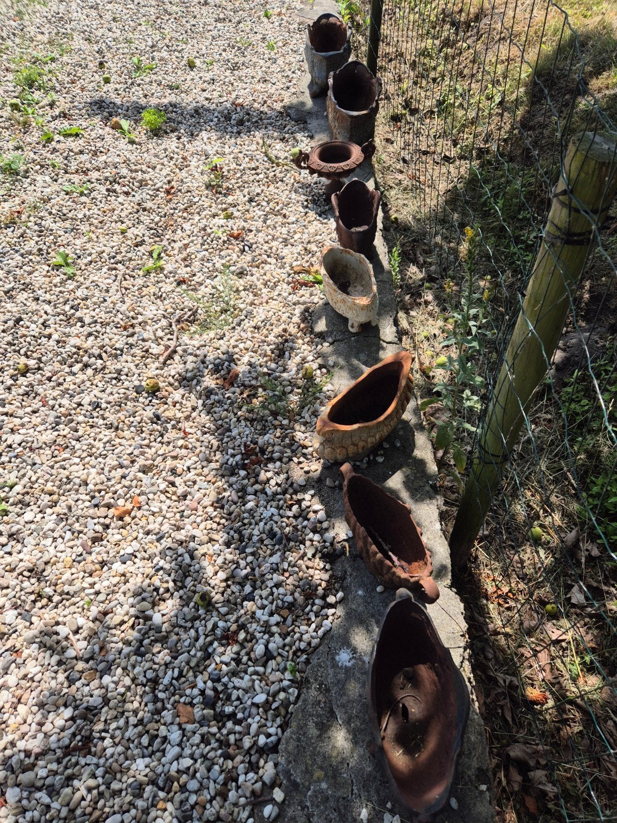 Set van 7 gietijzeren plantenbakken/bloempotten, Ophalen