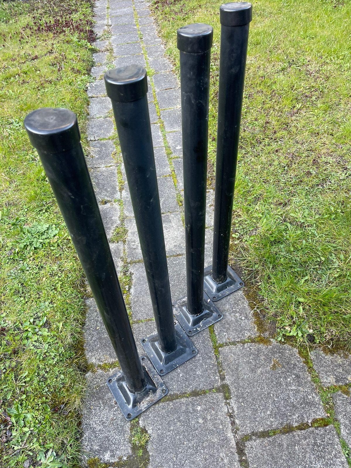 HERAS paaltjes met vloerplaat. 4x, Ophalen, Zo goed als nieuw, IJzer