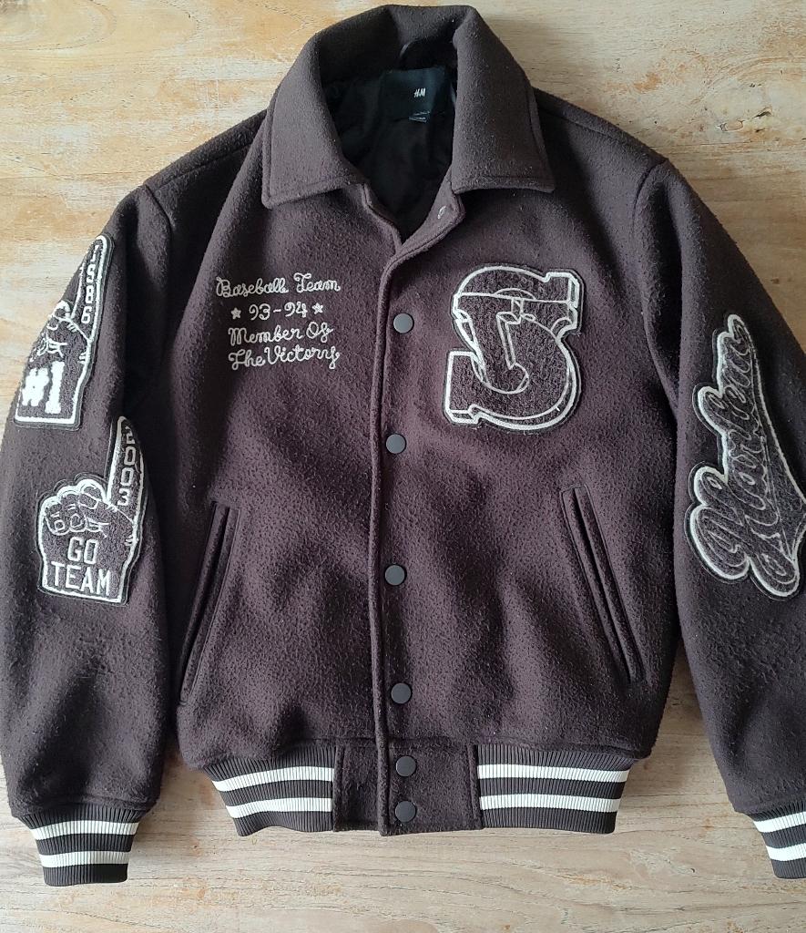 Bruine baseball jas van HM, Gebruikt, Jongen of Meisje, H&M, Ophalen of Verzenden
