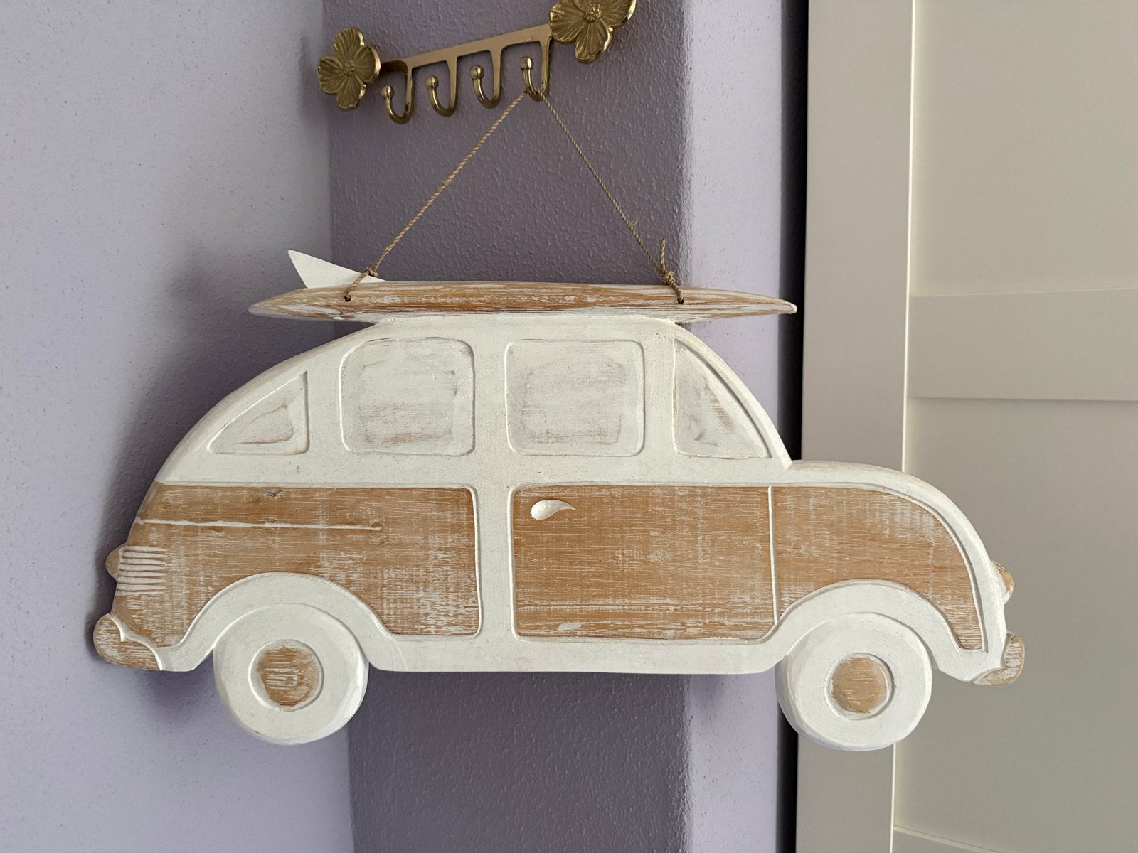 Leuke wanddecoratie houten busje met surfplank ibiza style, Hout, Decoratieobject, Ophalen of Verzenden, Zo goed als nieuw