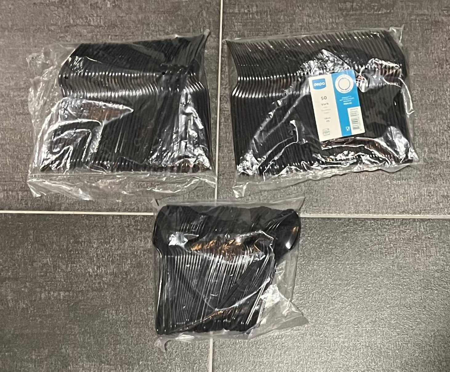 Wegwerp bestekset zwart - 2 x 50 stuks (1 zakje is open), Ophalen of Verzenden, Zo goed als nieuw, Kunststof