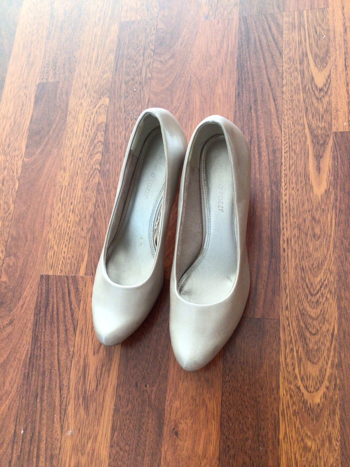 Mooie schoenen mt. 42, Pumps, Beige, Ophalen of Verzenden, Zo goed als nieuw