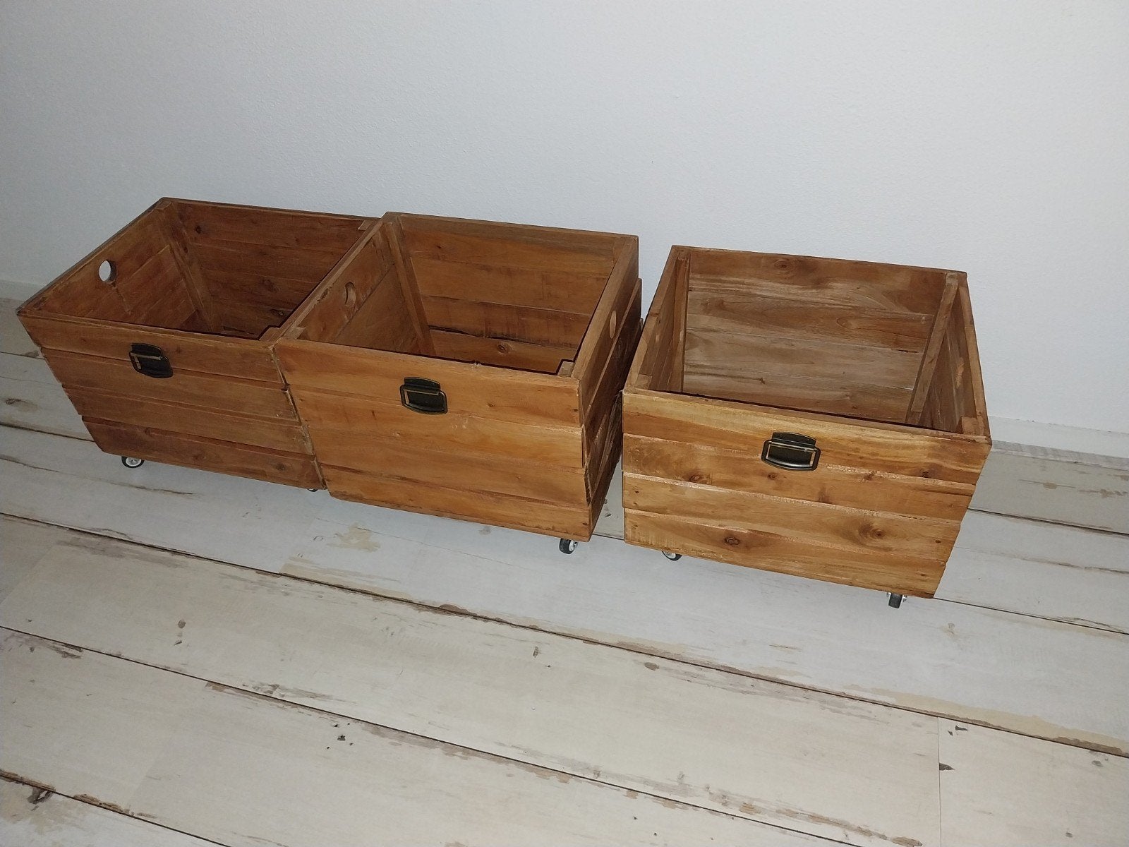 3 Houten Kistjes op Wieltjes - Ideaal voor Speelgoedopslag, Ophalen, Minder dan 50 cm, Gebruikt, Minder dan 50 cm