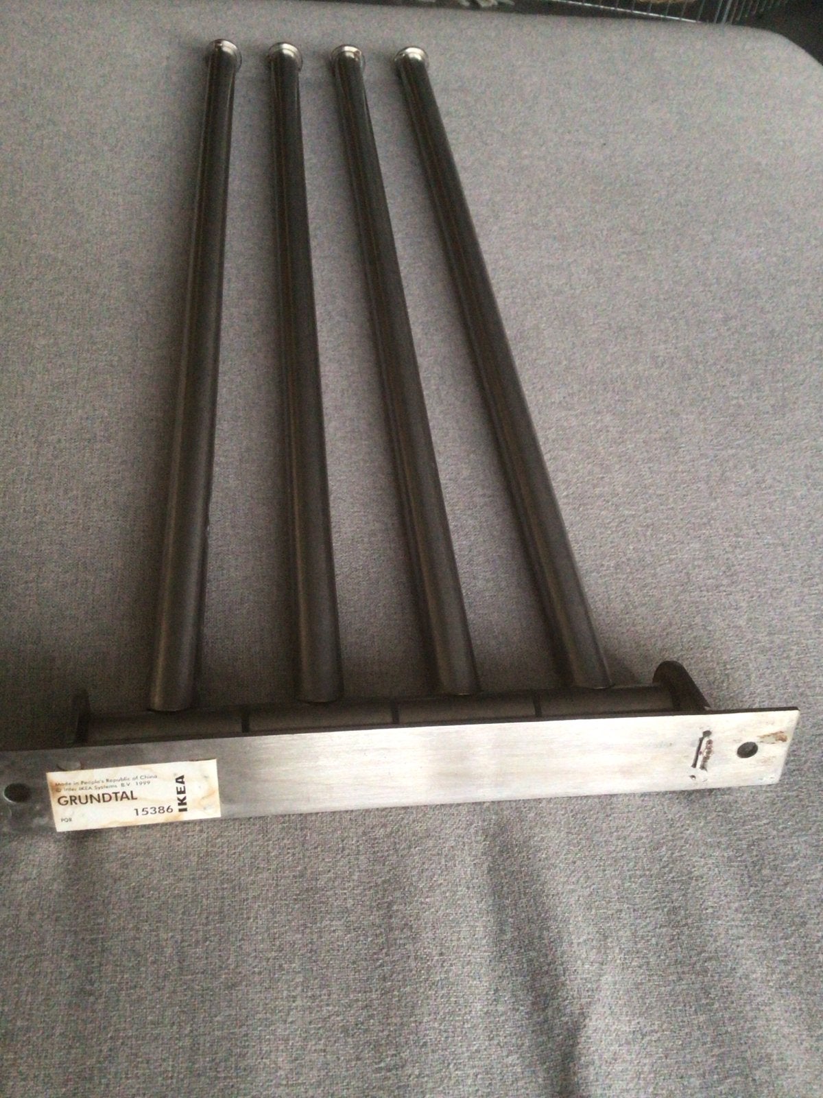 IKEA Grundtal handdoekrek/stang - 4 stangen, Ophalen of Verzenden, Gebruikt