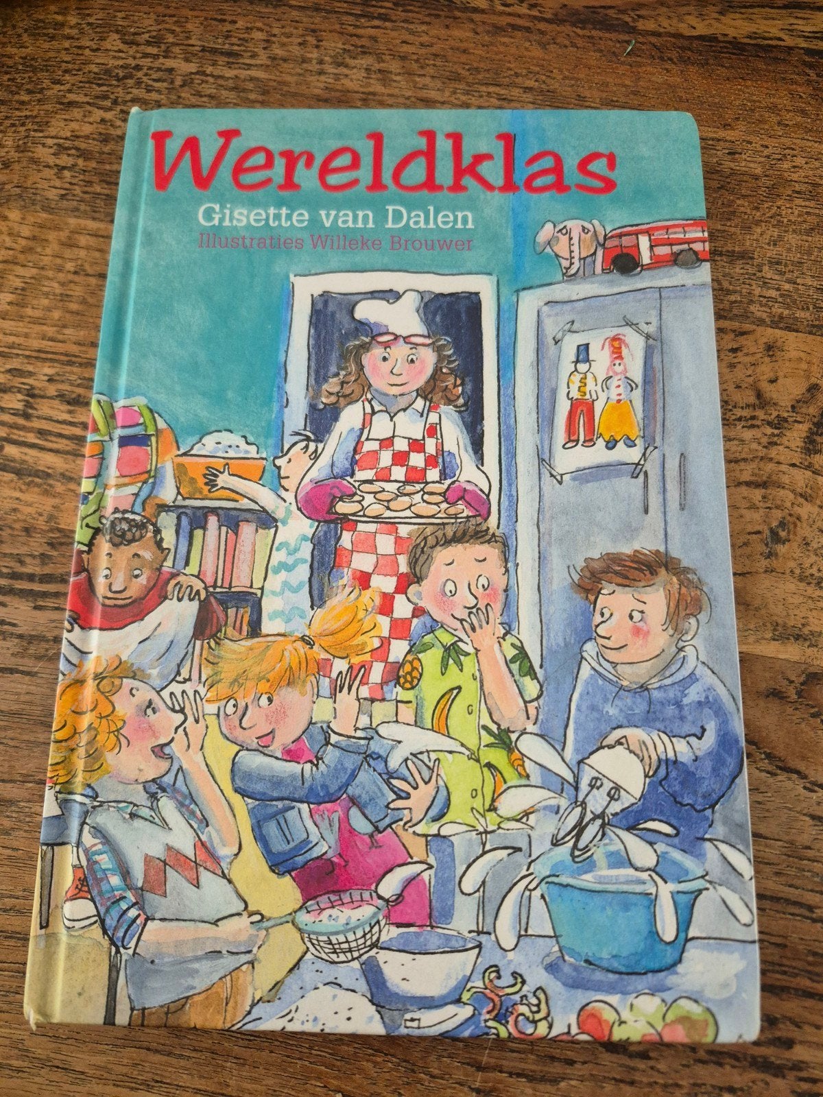 Wereldklas - Gisette van Dalen, Ophalen of Verzenden, Gelezen, Gisette van Dalen, Fictie algemeen
