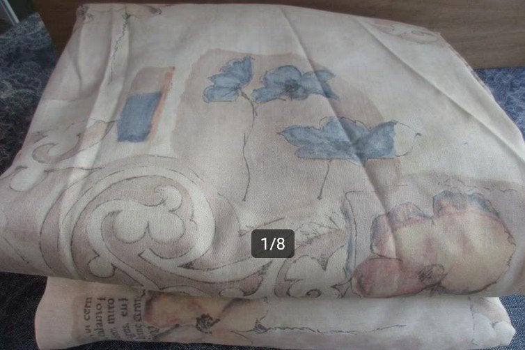 2 x beige bedrukt gordijn - 150 breed x 170 hoog, Ophalen of Verzenden, Gebruikt, Beige, Gordijn