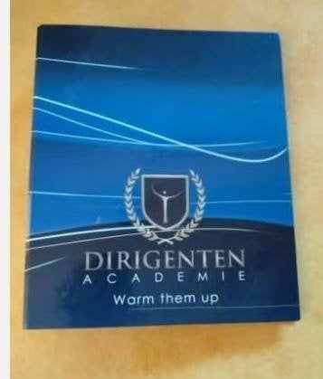 Dirigenten Academie - Warm them up, Boeken, Ophalen of Verzenden, Zo goed als nieuw, Overige onderwerpen