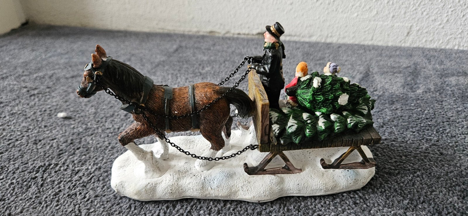 kerstdorpminiatuur paard en wagen, Diversen, Ophalen of Verzenden, Zo goed als nieuw