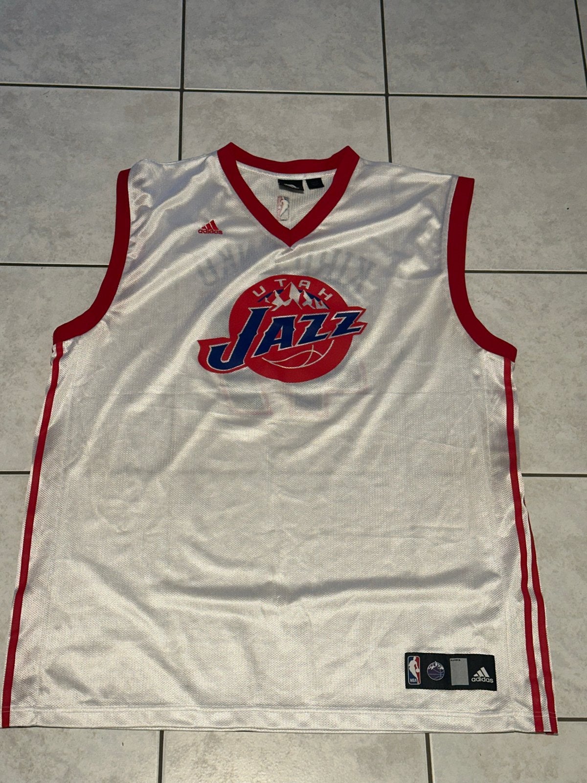 Adidas Utah Jazz Kirilenko NBA Basketbal Shirt, Adidas, Ophalen of Verzenden, Zo goed als nieuw, Overige sporten