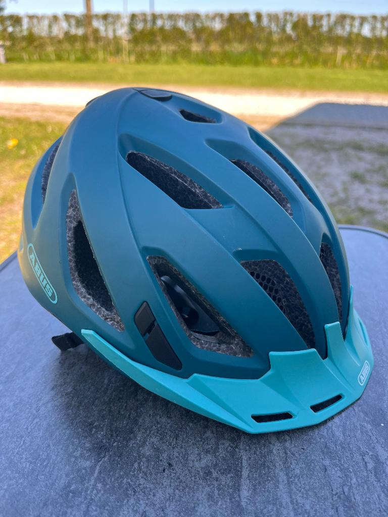 Abus fietshelm groen -1 3.0, Fietsen en Brommers, Ophalen, M, Zo goed als nieuw, Abus