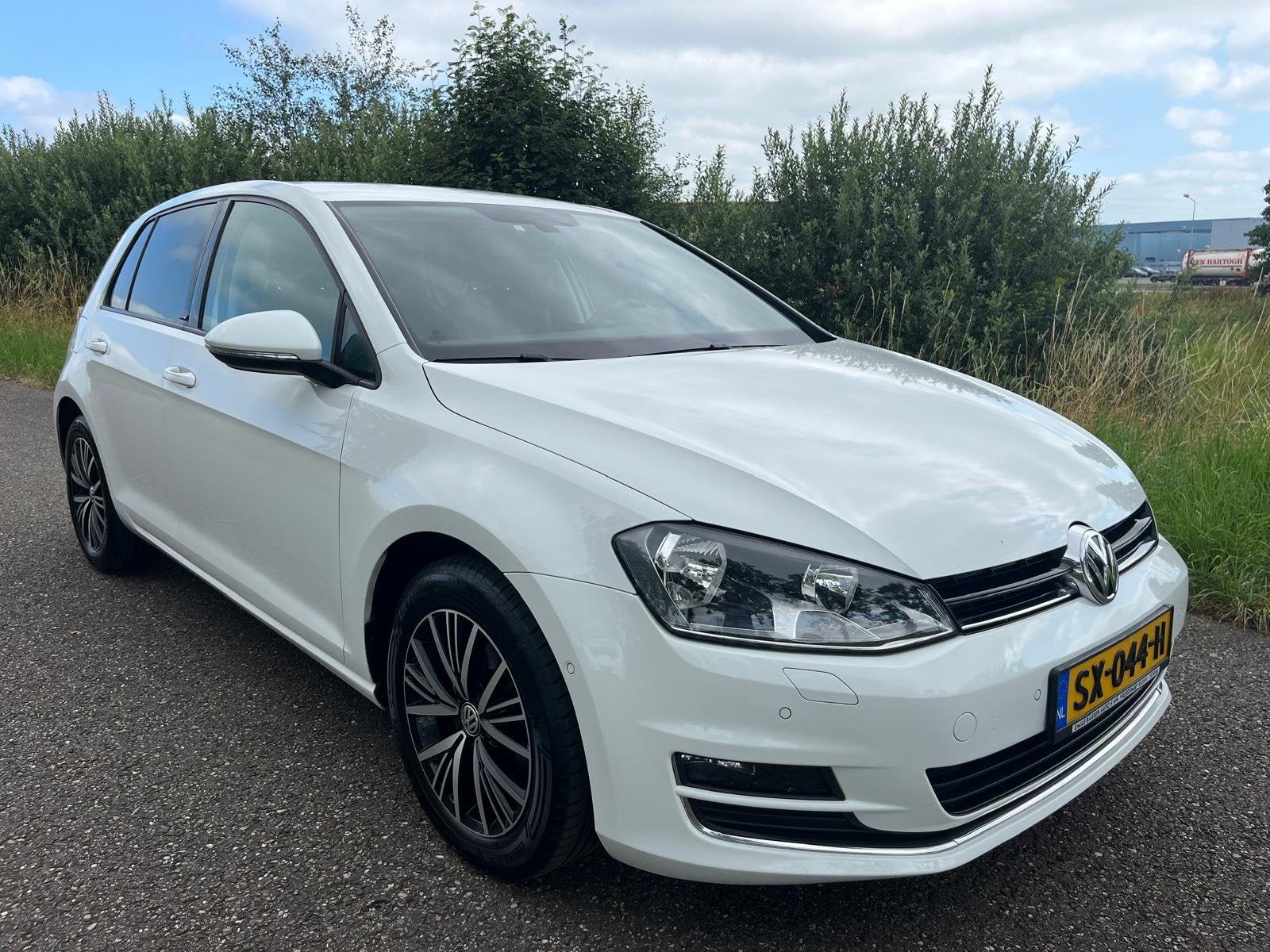 Volkswagen Golf 1.6 TDI | Clima | Cruise | Navi | Bluetooth, Auto's, Volkswagen, Gebruikt, 4 cilinders, 1239 kg, Wit