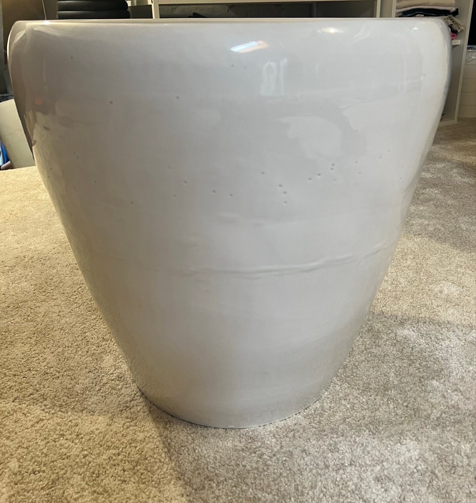 Grote witte bloempot, zo goed als nieuw, Rond, Binnen, Zo goed als nieuw, Aardewerk