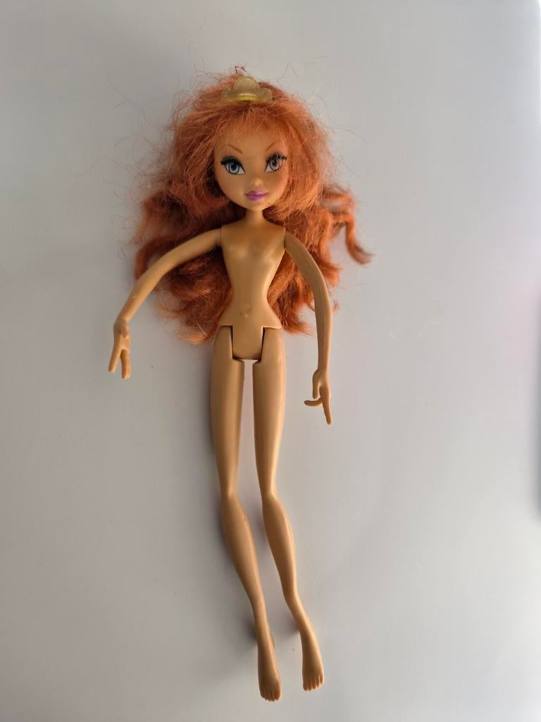 Nr 251 Winx pop met oranje haar, Ophalen of Verzenden