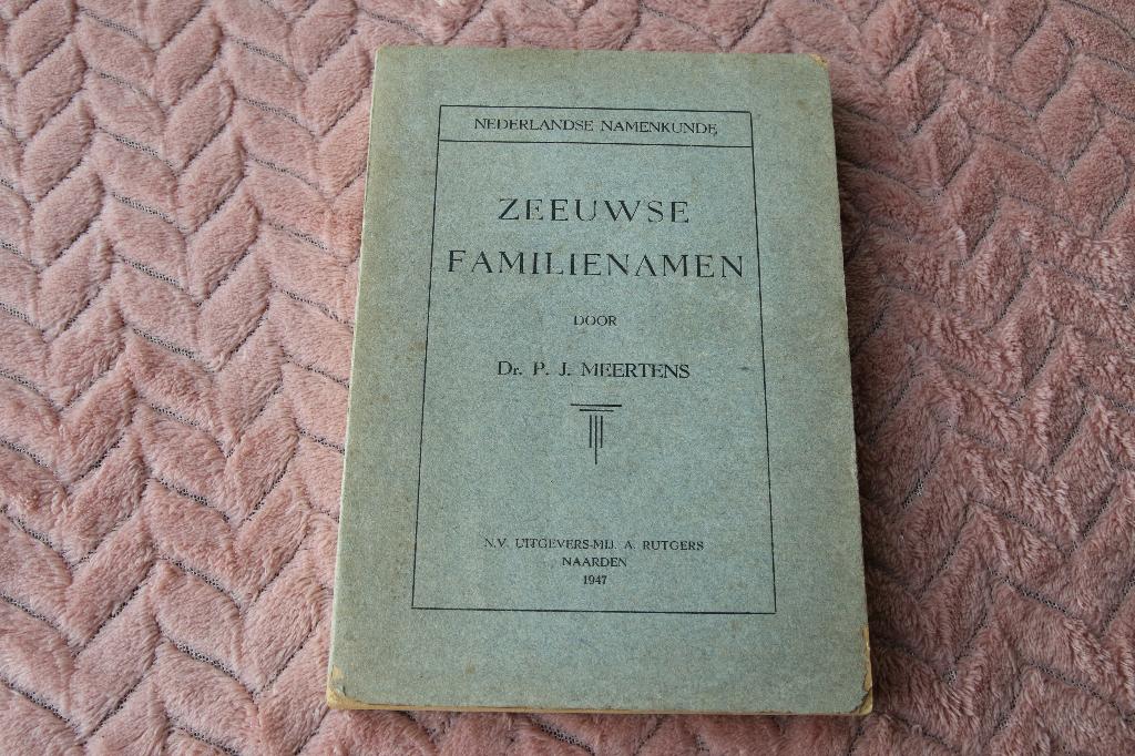 Zeeuwse familienamen, Boeken, Ophalen of Verzenden, Gelezen