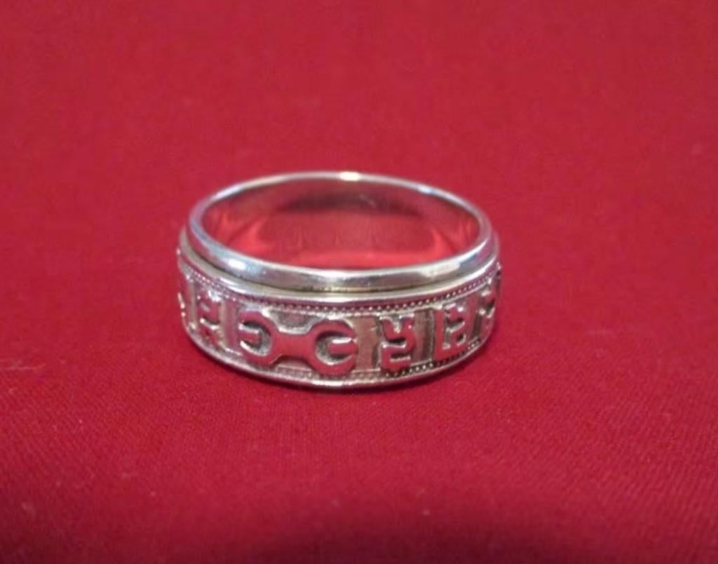 Boeddhistische 'Ohm Mani Padme Hum' zilveren spinning ring, Verzamelen, Religie, Verzenden, Nieuw, Sieraad, Boeddhisme