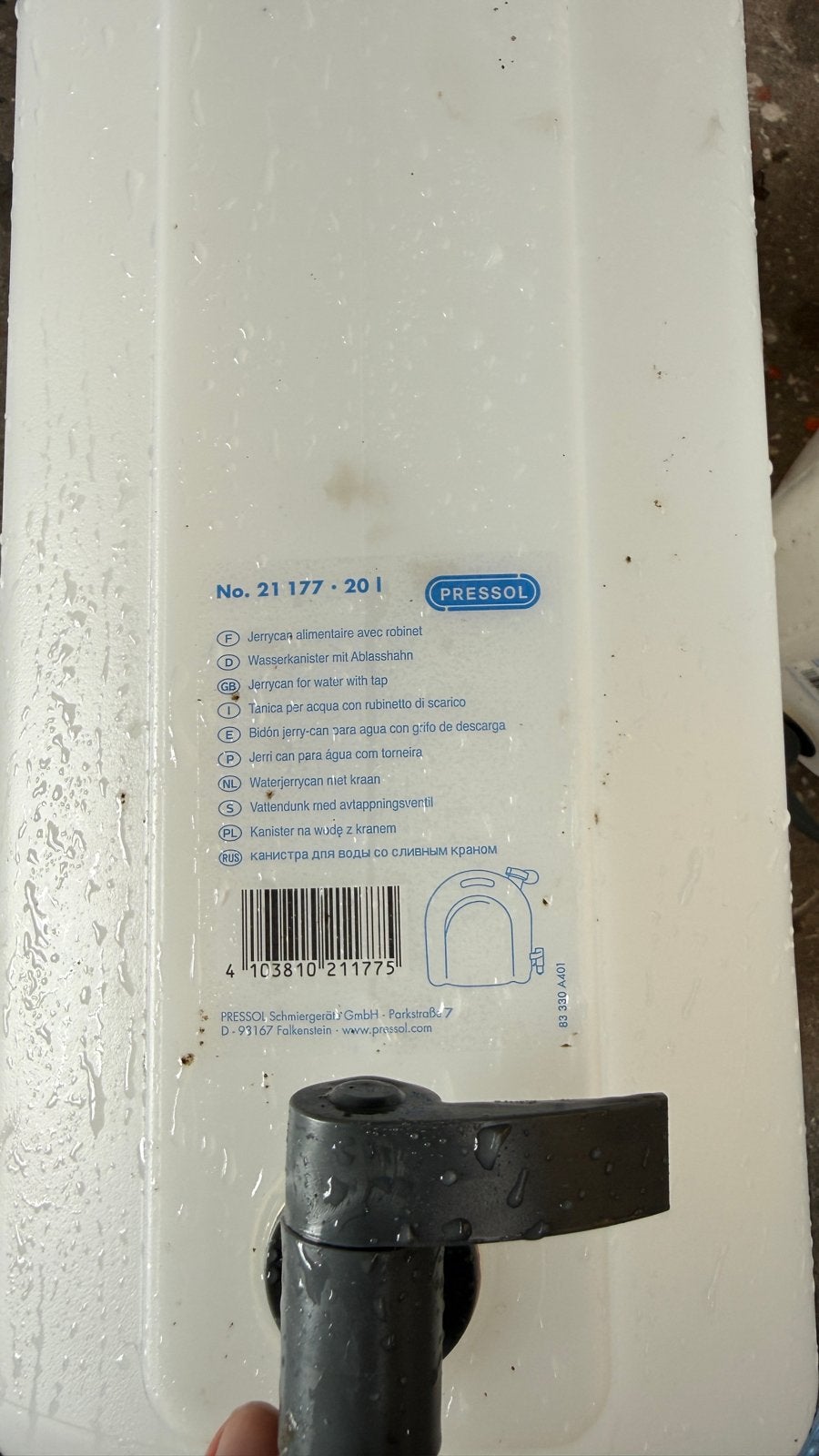 Jerrycan 20 liter met kraan - PRESSOL, Caravans en Kamperen, Kampeeraccessoires, Ophalen of Verzenden, Zo goed als nieuw