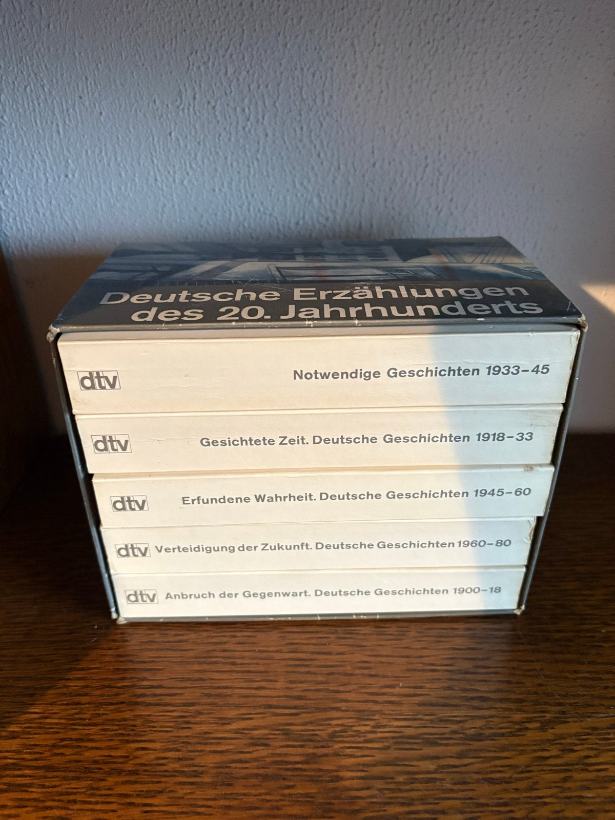 Duitse Verhalen 20e Eeuw - DTV Boxset, Boeken, Ophalen of Verzenden, Gelezen, Europa overig
