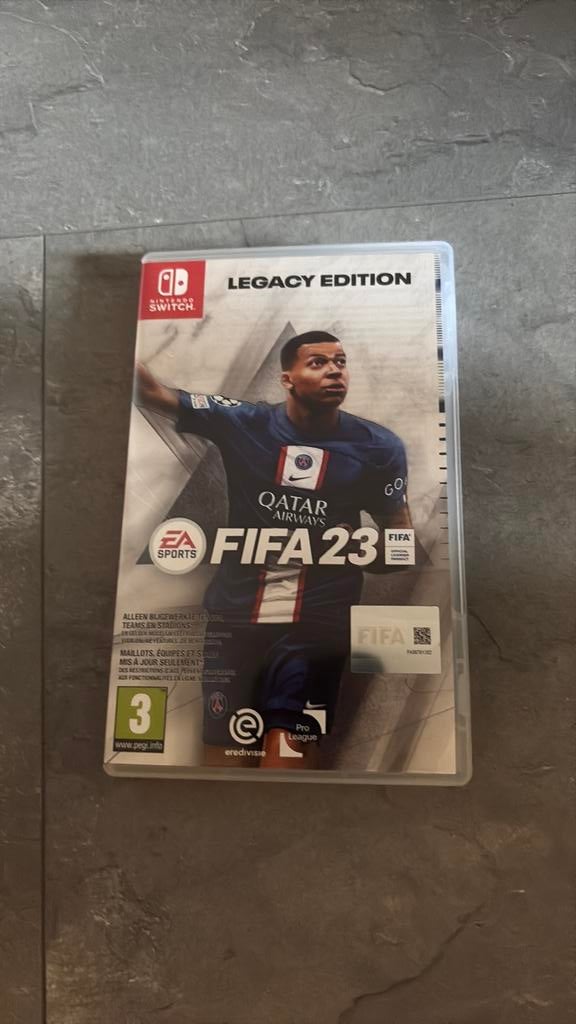 Fifa 23 nintendo switch, Spelcomputers en Games, Games | Nintendo Switch, Ophalen, Zo goed als nieuw, Sport, 3 spelers of meer