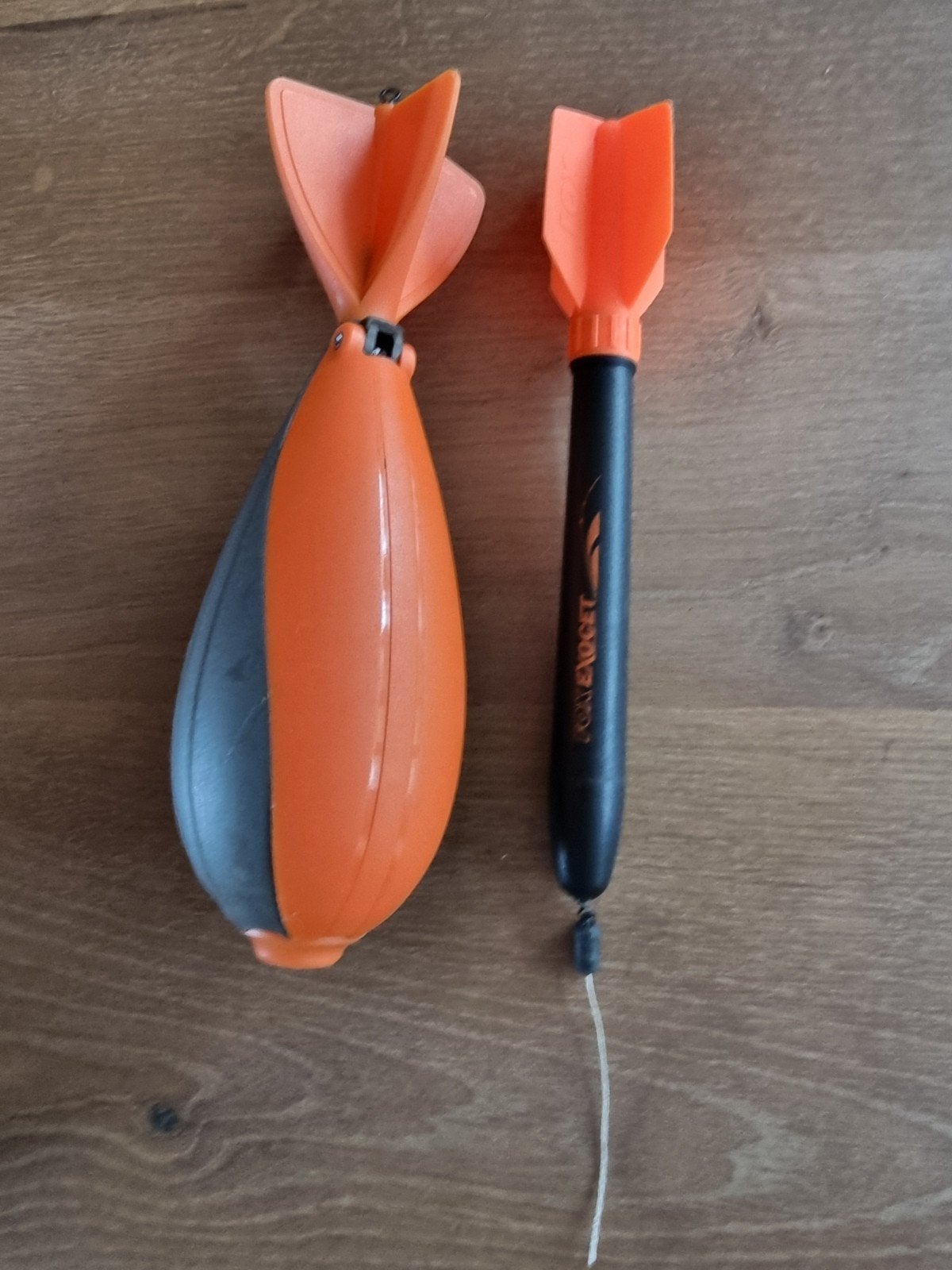 Te koop FOX spomb en FOX marker float., Ophalen of Verzenden, Zo goed als nieuw