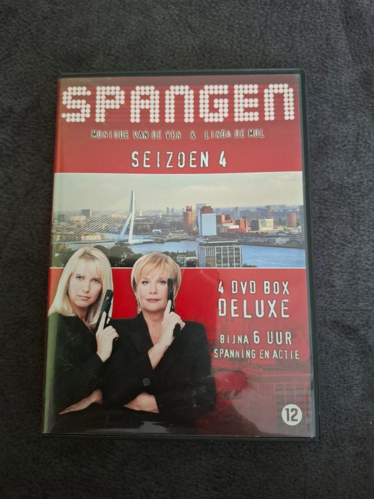 Dvds Spangen seizoen 4, Alle leeftijden, Ophalen of Verzenden, Zo goed als nieuw, Komedie