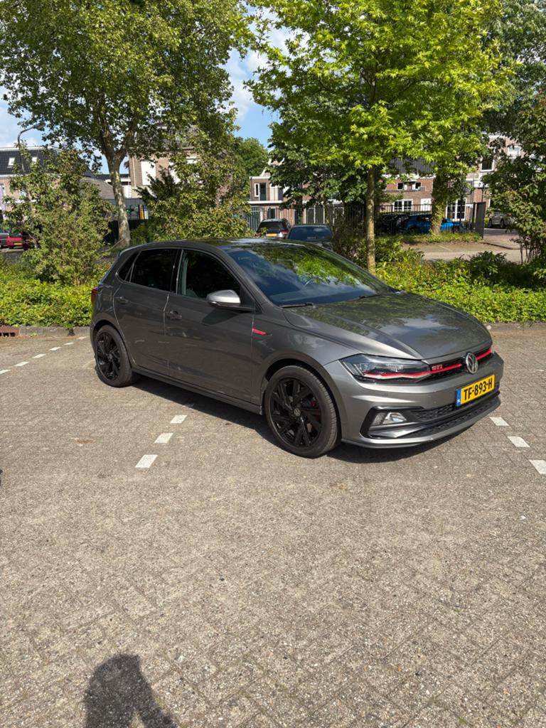 Volkswagen Polo 2.0 TSI 200pk 6-DSG 2018 Grijs PANO, Auto's, Automatische klimaatregeling, Zwart, 4 cilinders, 1984 cc