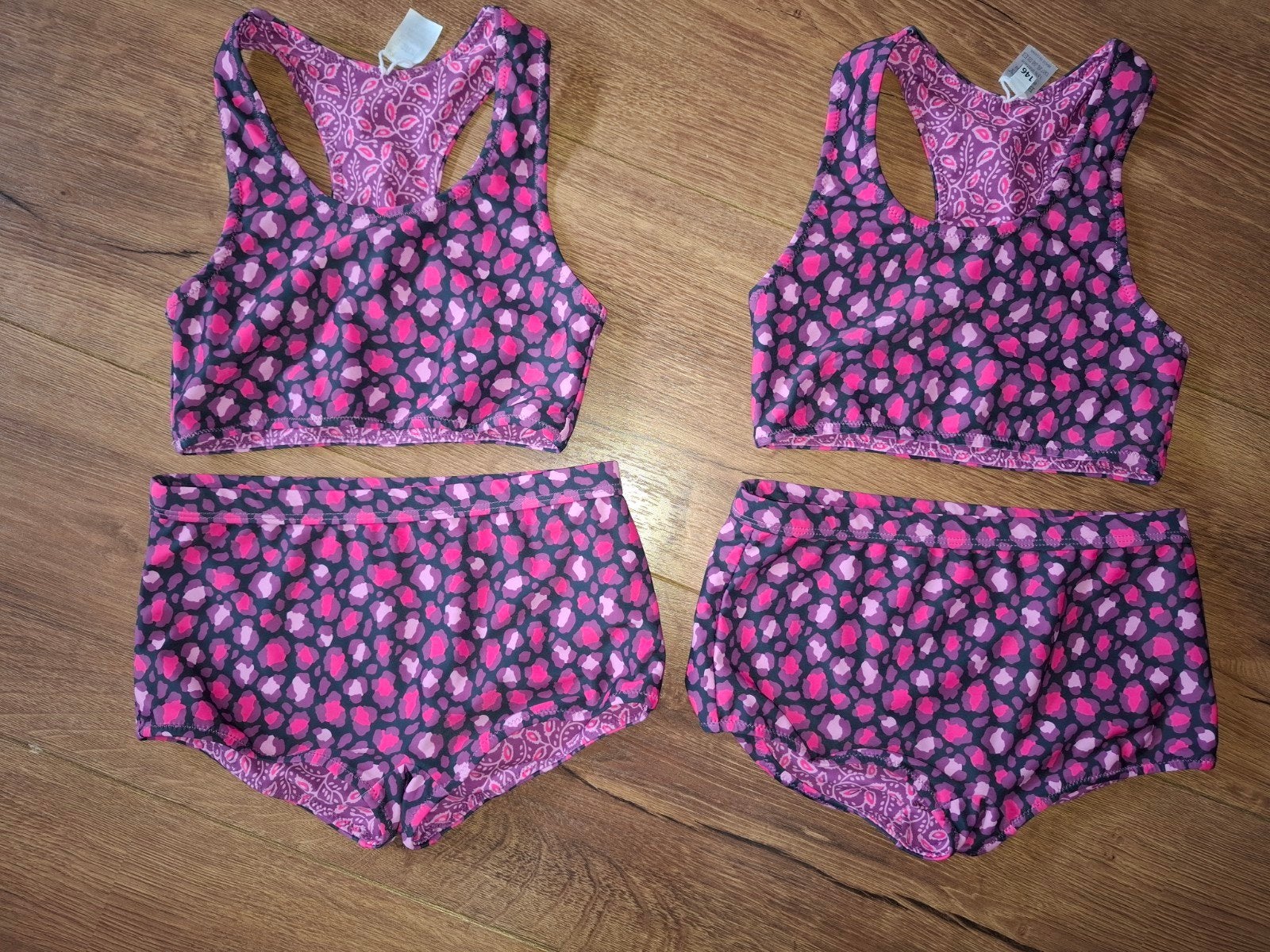Tweeling meisjes omkeerbare bikini's B-nosy maat 146/152 146, Ophalen of Verzenden, Nieuw, Kleding