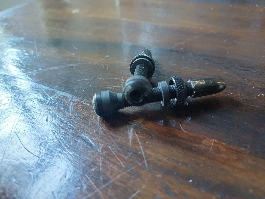 2 Schwalbe tubeless ventielen (velghoogte 18-25mm), Schwalbe, Overige materialen, Overige typen, Nieuw