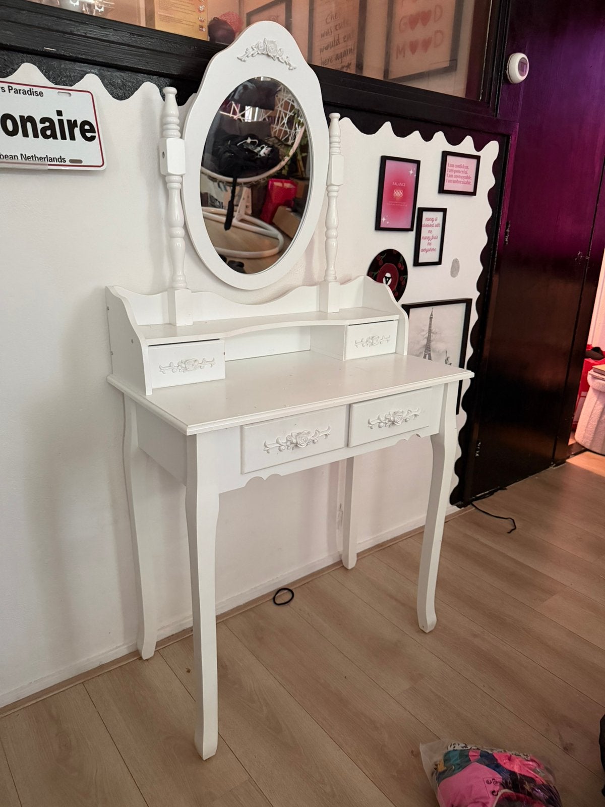 Witte vintage-style kaptafel / vanity met spiegel, Huis en Inrichting, Ophalen, Gebruikt, 50 tot 100 cm, Minder dan 100 cm