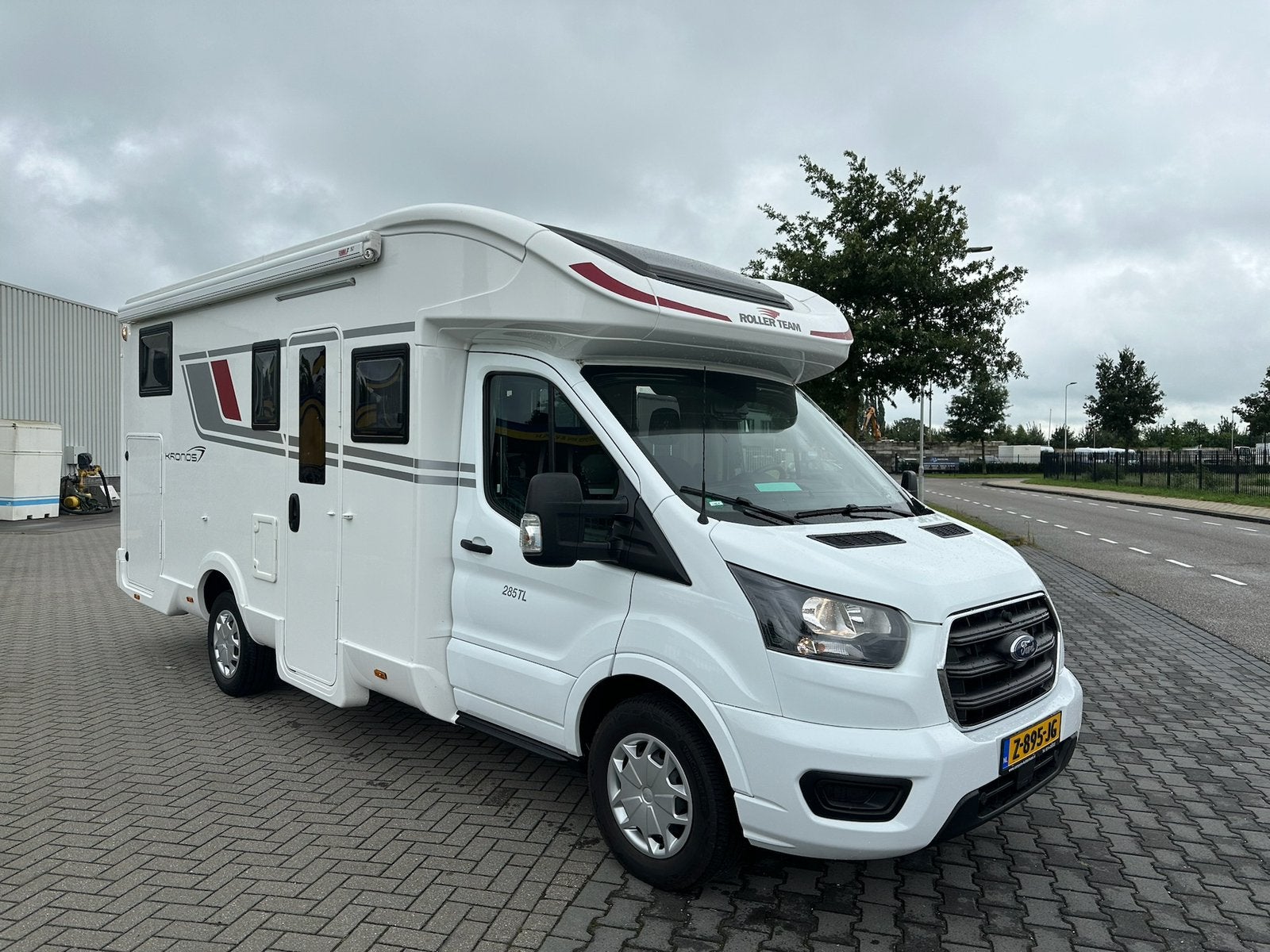 Roller Team Kronos 285TL automaat, Caravans en Kamperen, Automaat, Loc. Cusona, 53037 San Gimignano (SI), Italië, Ringverwarming